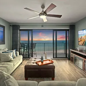 https://searenity-with-wow-views-of-the-gulf-of-mexico-plus.panamacity-beachhotels.com